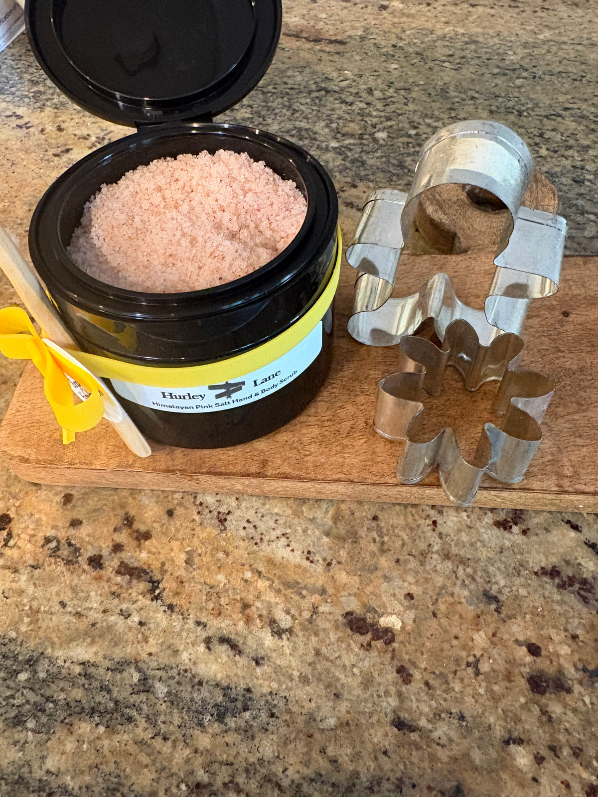 12 oz oz Sugar Cookie Himalayan Pink Salt Hand and Body Scrub.