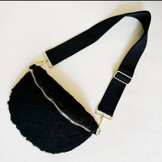 FUZZY AND QUILTED LUXE SLING BAG (black)