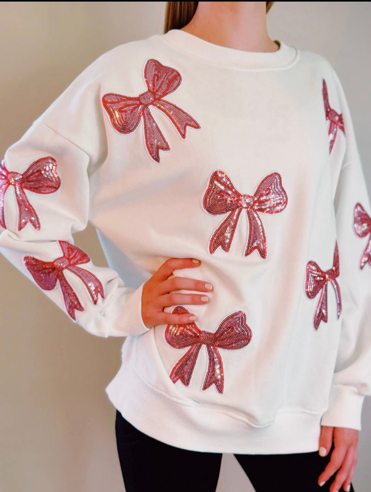 Sparkly Bow Patch Sweatshirt (White XL)